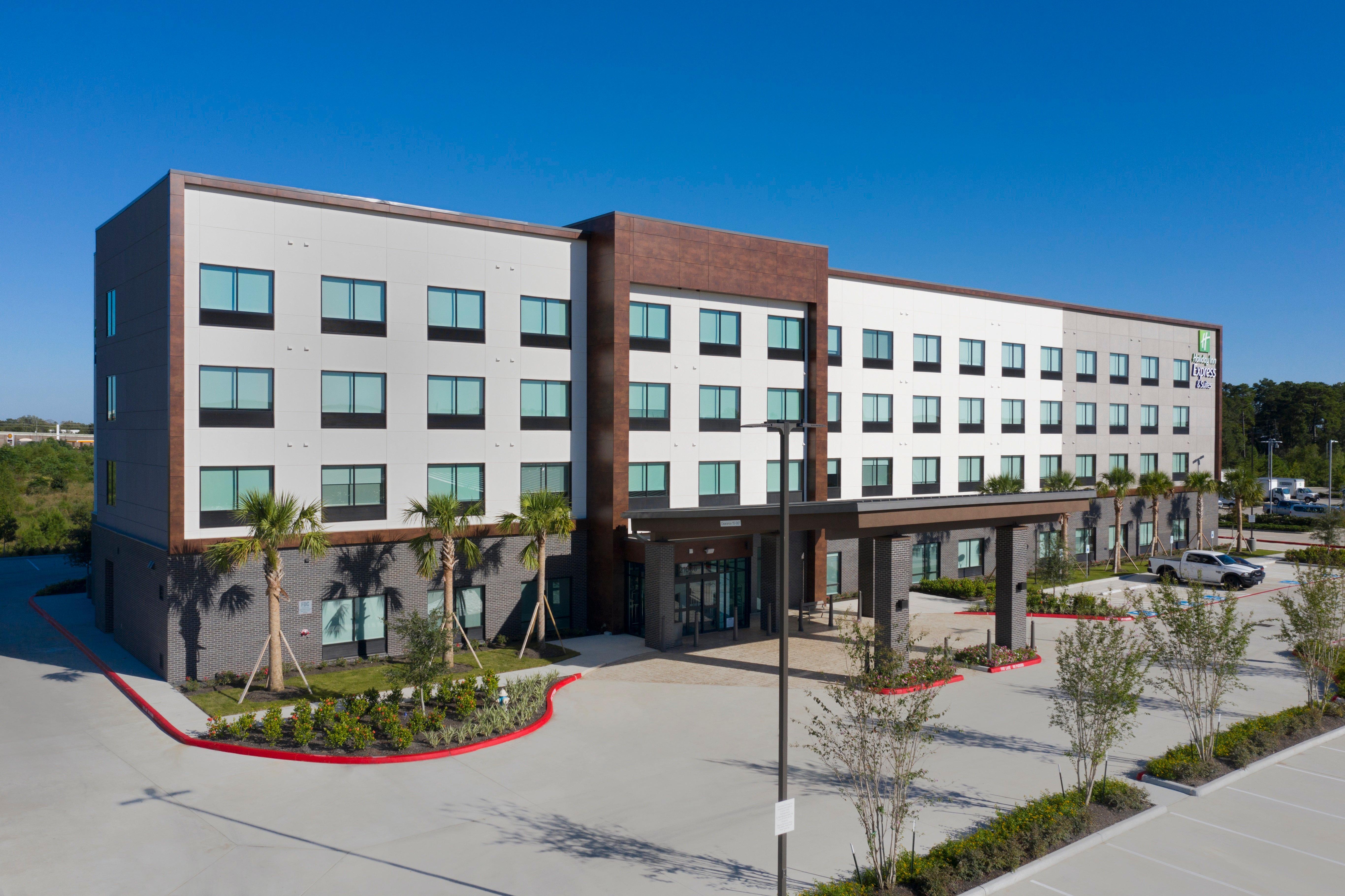 Holiday Inn Express & Suites Spring - Woodlands Area, An Ihg Hotel Exterior photo